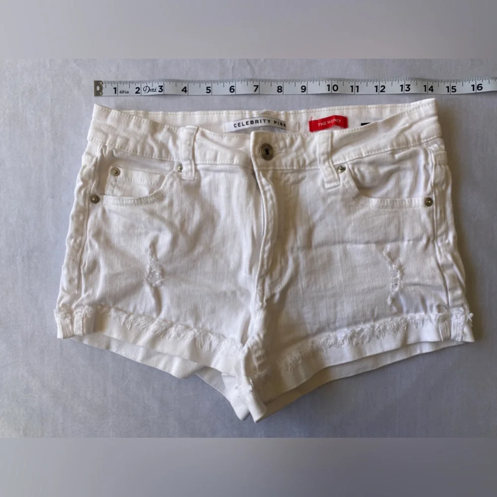 Celebrity pink the honey jean shorts with new sunflower ironon‎ transfers  5/27